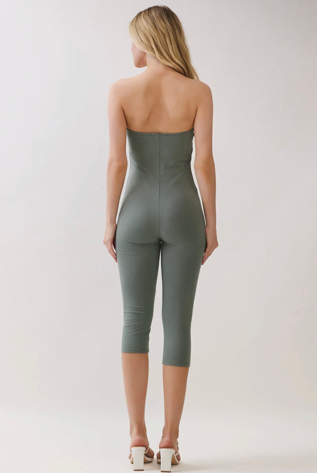 Mono Capri Strapless